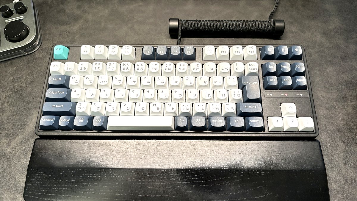 Keychron C3 Pro 茶軸の写真1
