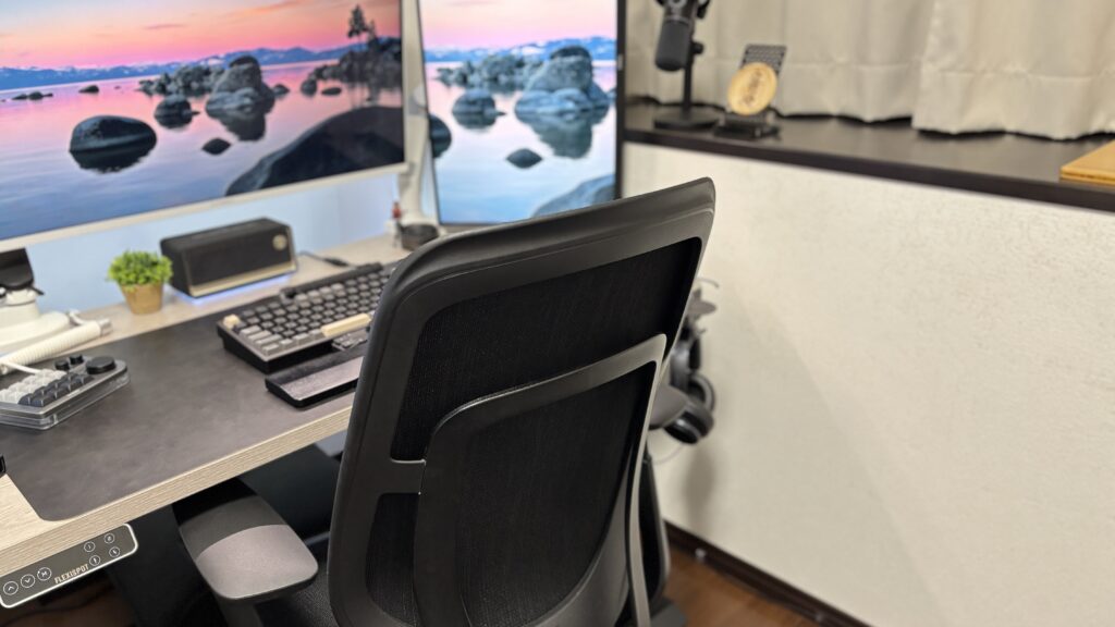 Steelcase Karmanの背もたれ上部の写真