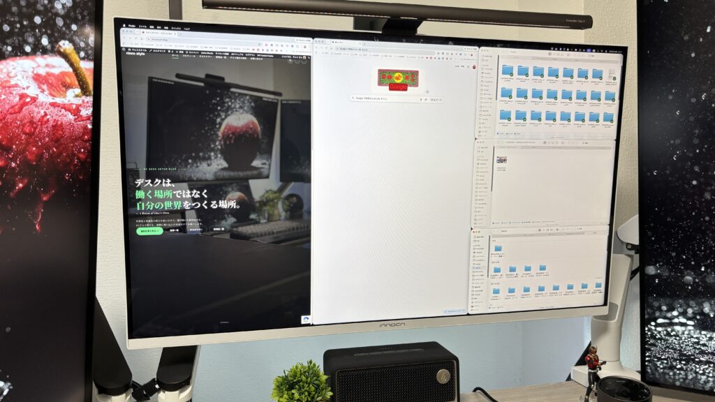 GA32V1M Maxにブラウザ2つとフォルダ3つを並べた作業画面