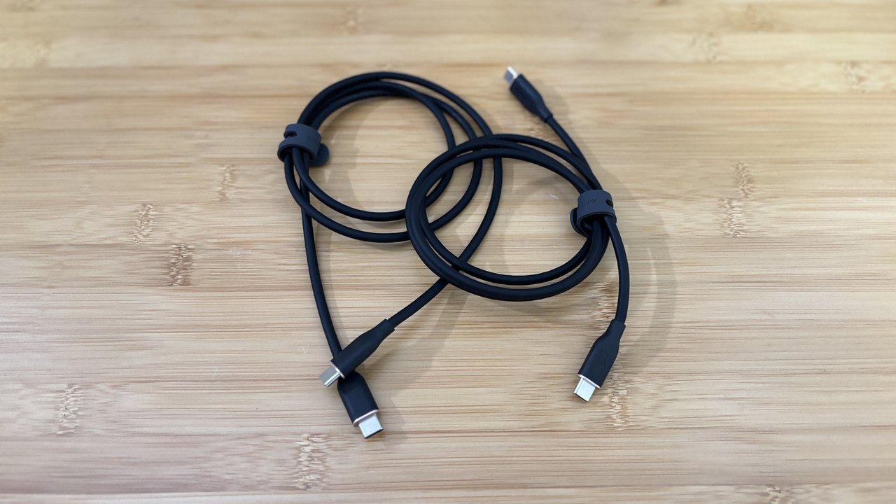 Anker PowerLine III Flow USB-C 0.9m 2本セットの写真