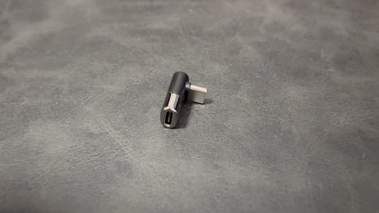MOGOOD USB-C L字変換アダプタ本体